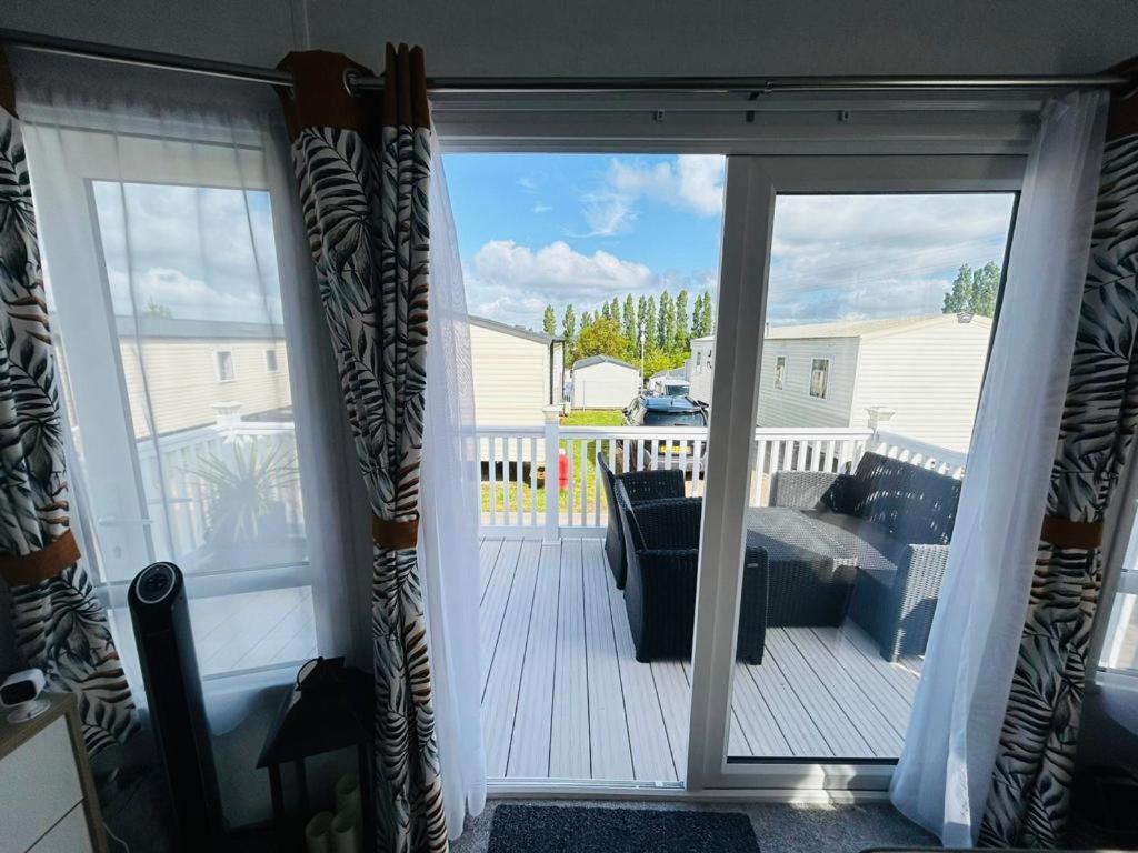 Sunset Terrace Rockley Park Haven Hotel Lytchett Minster Екстериор снимка